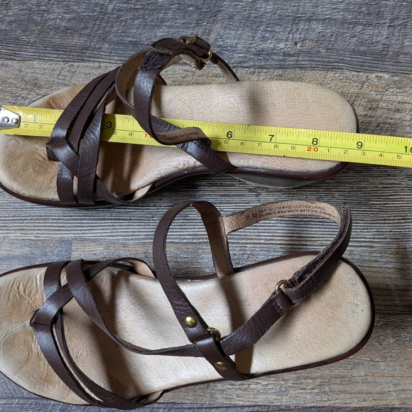 Brown Leather Sandals - Picture 6 of 6